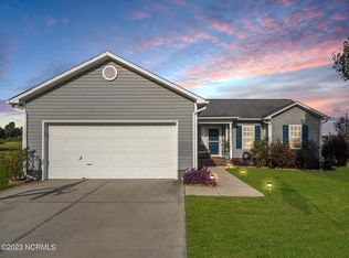 204 Quarry Trl, Richlands, NC 28574