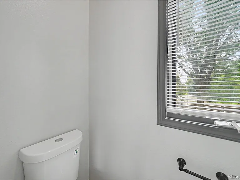 5584 Stonewall Pl — Photo 14