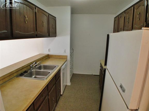2nd image of 1262 Leisure Dr