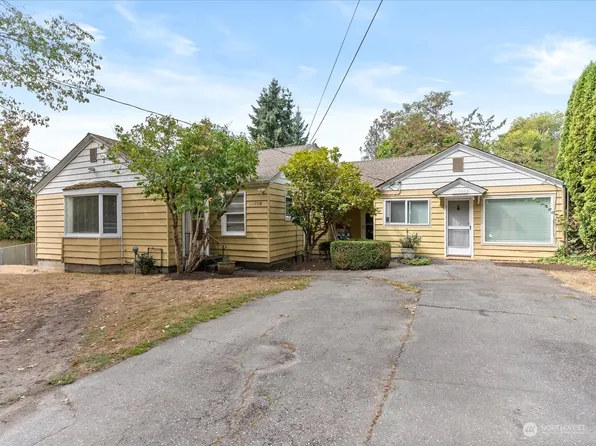 11705 Sand Point Way NE, Seattle, WA 98125
