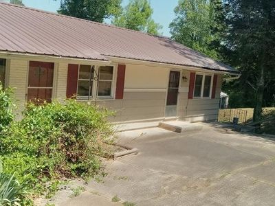 2041 Spruce St, Martinsville, VA, 24112