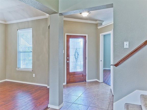 3rd image of 4744 Slippery Rock Dr