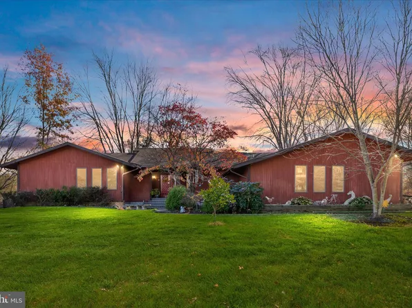 6241 Deborah Dr, Warrenton, VA 20187