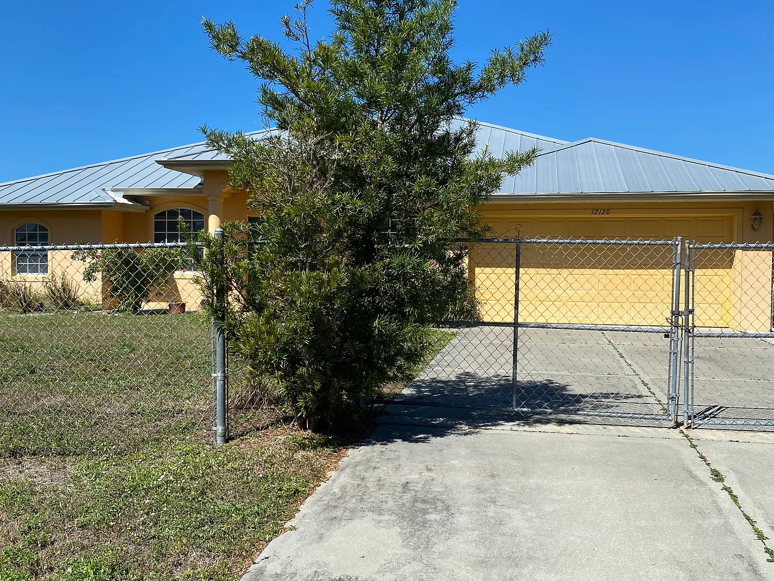 1 bed, 700 sqft, $1,600 — Photo 4