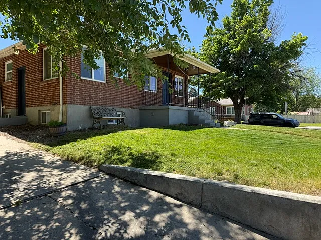 1293 S Main St — Photo 5