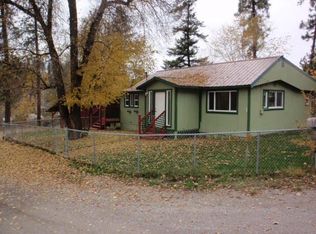 1394 East St, Addy, WA 99101