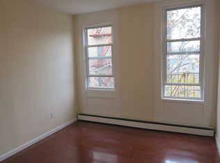 23 Goodwin Pl, Brooklyn, NY 11221