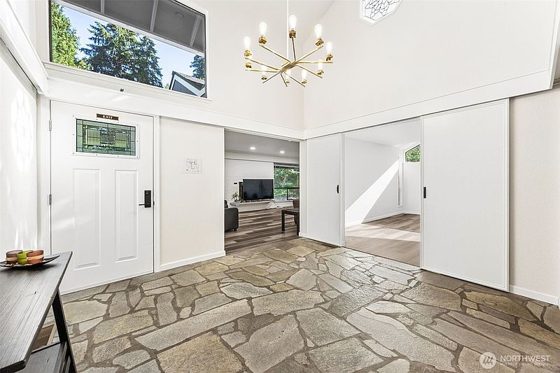 3rd image of 6425 Nyanza Park Drive SW