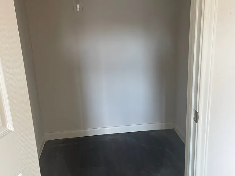 708 Circle Diamond Ln #B — Photo 8