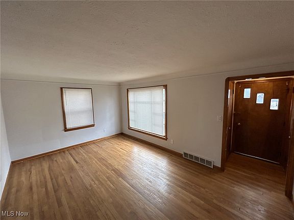 3rd image of 9405 Park Heights Ave