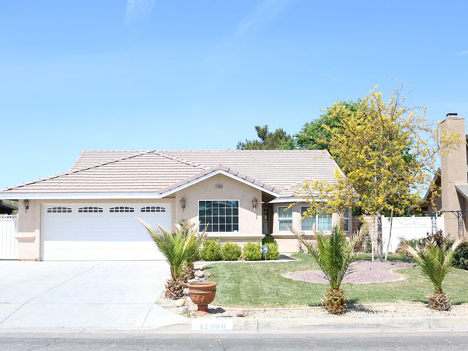 1st image of 12960 Briarcliff Dr