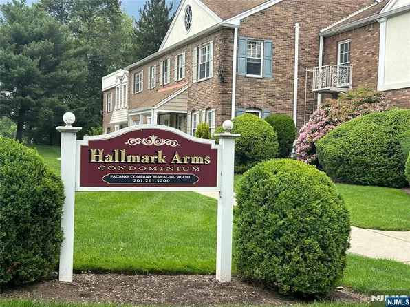 346 Maple Ave APT 3, Oradell, NJ 07649