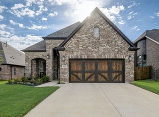 2624 Stadium View Dr, Fort Worth, TX 76118