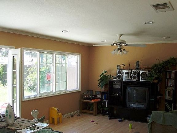 4th image of 11652 Yana Dr