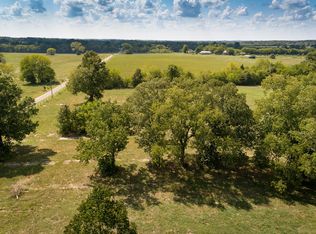3706 Mealer Rd #4, Chapel Hill, TN 37034
