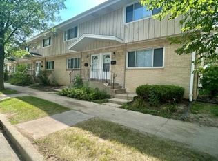 7163 N 42nd St #7177, Milwaukee, WI 53209