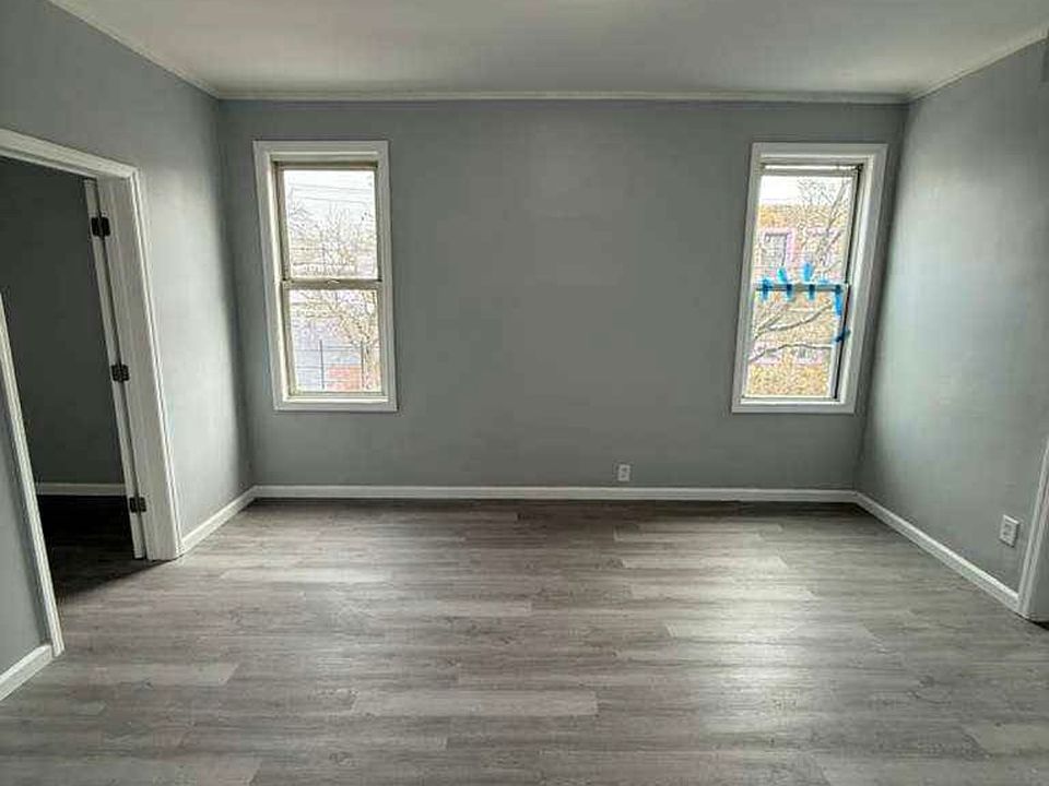 1st image of 546-554 Prospect St #4R
