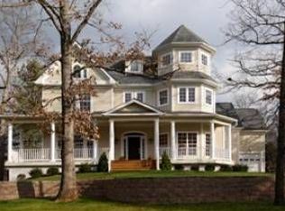 20282 Youngs Cliff Rd, Sterling, VA 20165