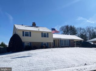 18901 Willow Grove Rd, Olney, MD 20832