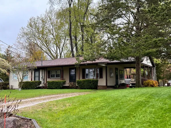 3209 Totem Trl, Reading, MI 49274