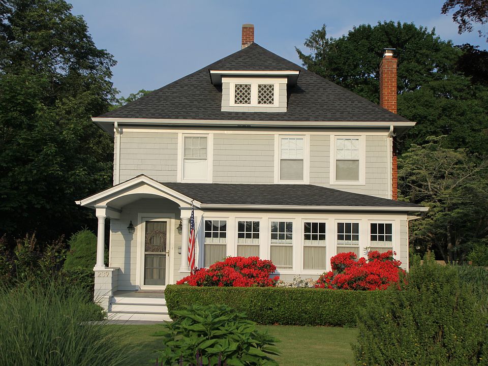 1st image of 239 Snedecor Ave