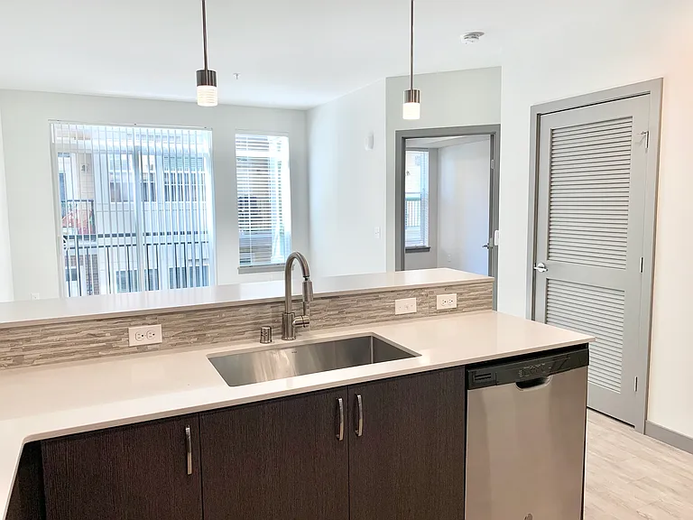 Edge Apartments — Photo 79