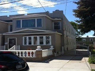 1st image of 10340 104th St