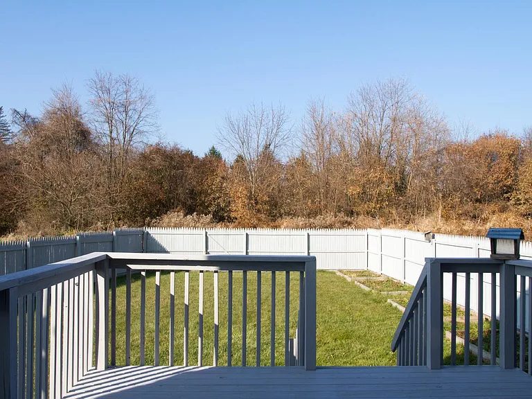 3900 Sheppard Dr — Photo 26