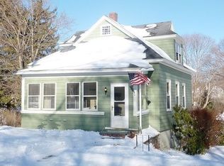 15 Bates Rd, Gardner, MA 01440