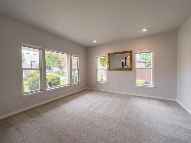 12633 W Roseglen Ct — Photo 7
