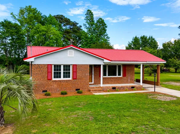 1026 5th Street, Bladenboro, NC 28320