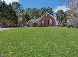 85 Jacob Dr, Hoschton, GA