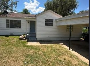 1912 NW Ozmun Ave, Lawton, OK 73507