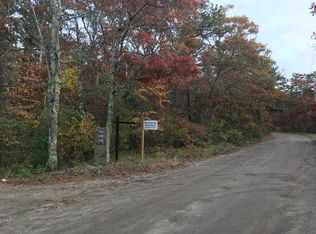 90 Roxy Cahoon Rd, Plymouth, MA 02360