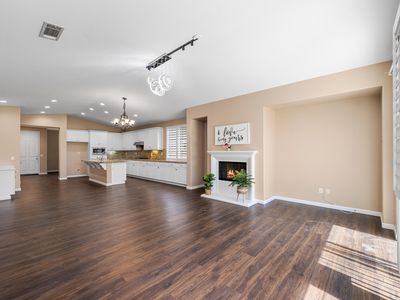 1338 Wellington Dr, Palmdale, CA, 93551