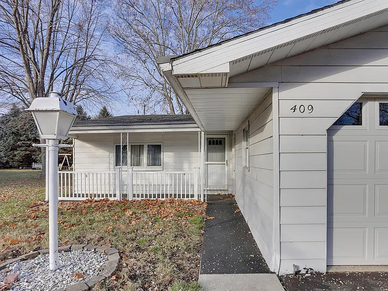 409 N Vorcey St — Photo 21