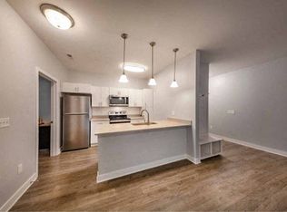 2111 Lindberg Rd #121, West Lafayette, IN 47906