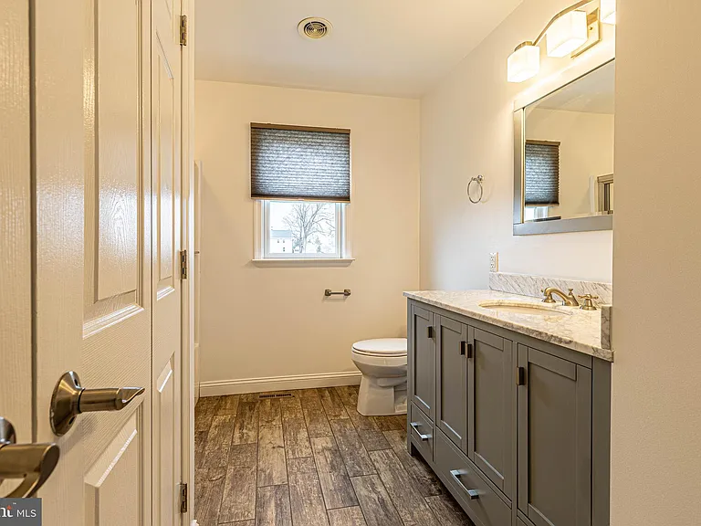 413 Red Lion Rd — Photo 24