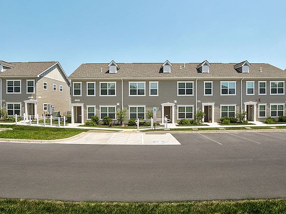 New Forge Crossing apartments