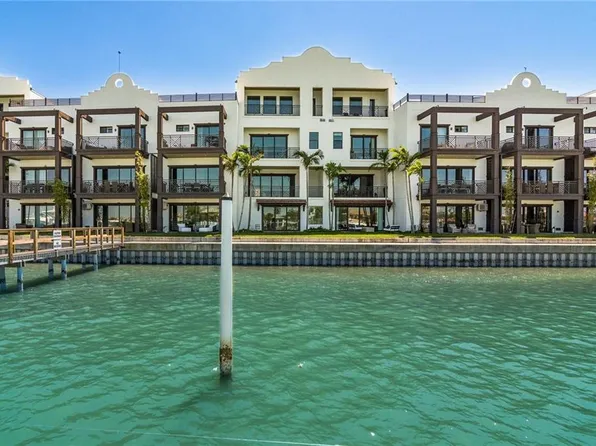 182 Brightwater Dr Unit 1, Clearwater, FL 33767