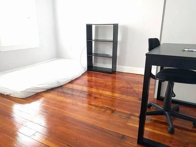 64 Winchester St #1 — Photo 7