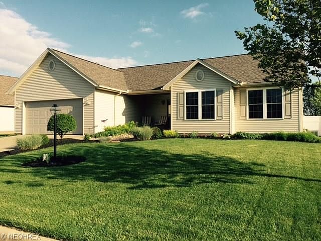 1st image of 402 Heritage Dr