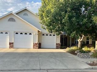 751 Sheffield Ave, Exeter, CA 93221