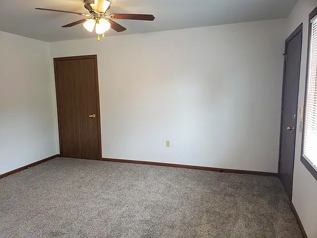 687 Wood Violet Ln #1 — Photo 5