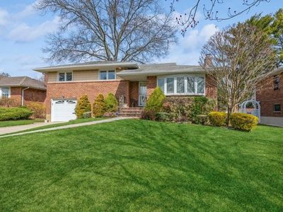 454 Garden Boulevard, Garden City, NY, 11530