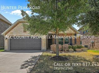 3948 Hunter Peak Rd, Fort Worth, TX 76109