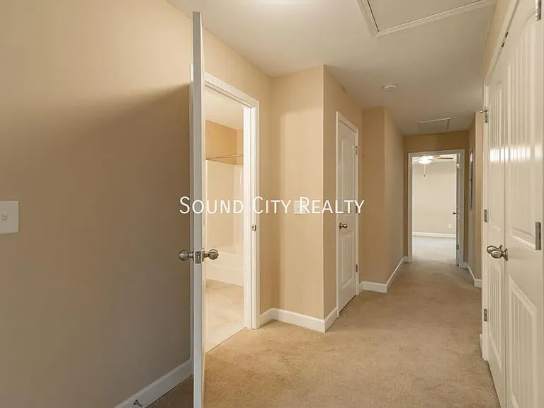 1408B Straightway Ave — Photo 9