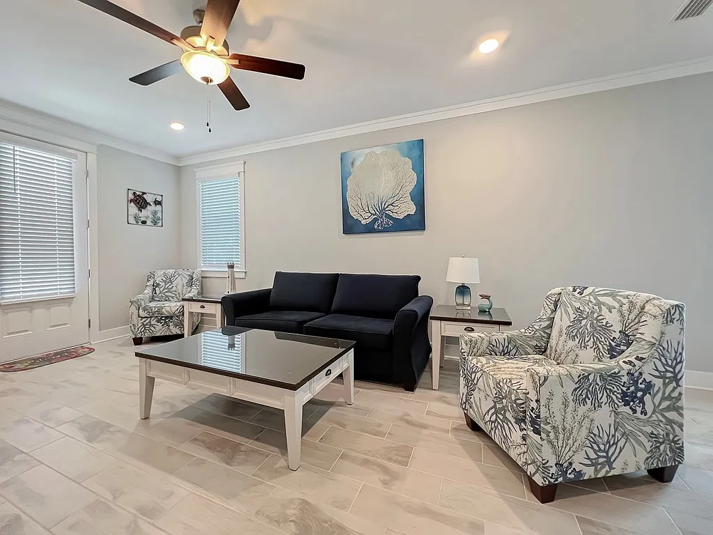 3 bed, 1860 sqft, $3,500 — Photo 4