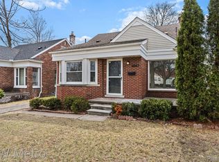 9827 Appleton, Redford, MI 48239