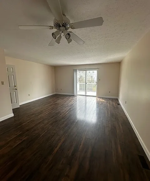 125 Buckson Ct #1 — Photo 20